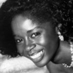 Akosua Busia