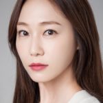 Ha Si-eun