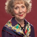 Marcia Warren