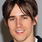 Reeve Carney