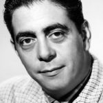 Robert Strauss
