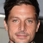 Simon Rex