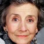 Suzanne Flon